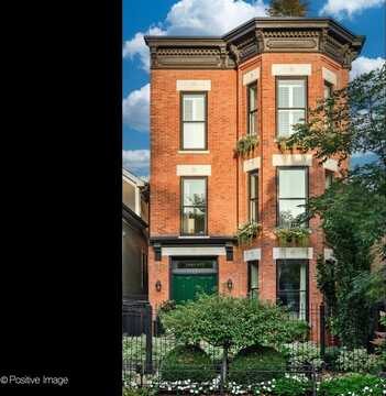 1805 N Sedgwick Street, Chicago, IL 60614