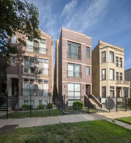 4725 S Saint Lawrence Avenue, Chicago, IL 60615