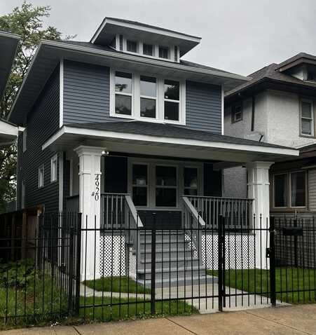 4920 W Walton Street, Chicago, IL 60651