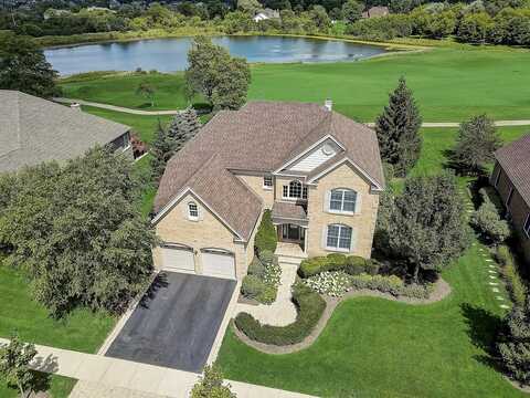 12 Tournament Drive S, Hawthorn Woods, IL 60047