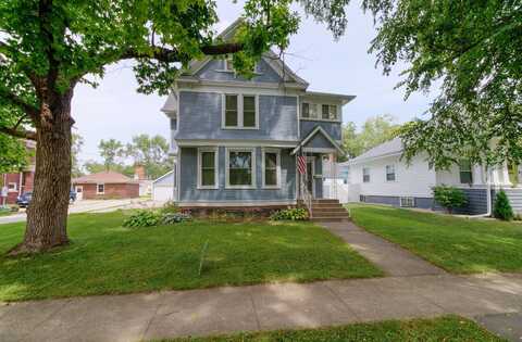 304 E Van Allen Street, Tuscola, IL 61953