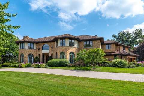 1612 Midwest Club Parkway, Oak Brook, IL 60523