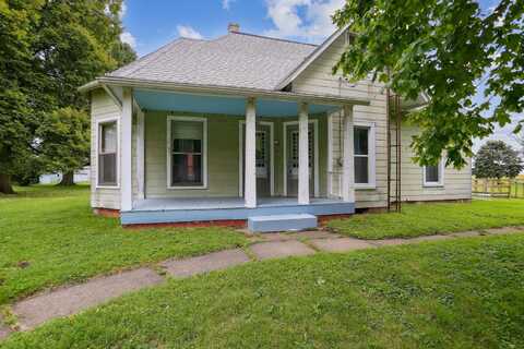 606 Fourth Street, Ivesdale, IL 61851