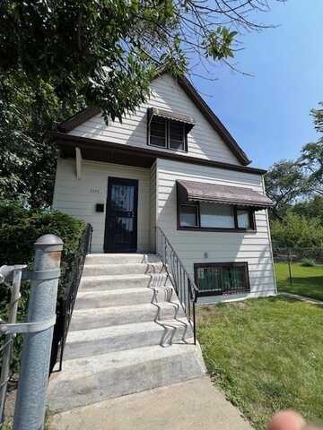 5755 S Damen Avenue, Chicago, IL 60636