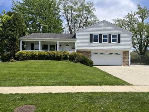 1 N Braintree Drive, Schaumburg, IL 60194