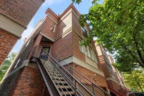 27 W 15th Street, Chicago, IL 60605