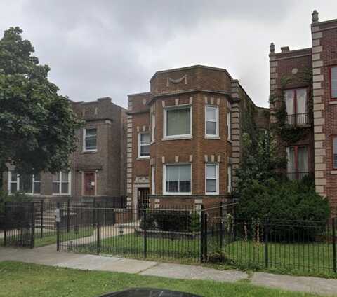 8032 S Rhodes Avenue, Chicago, IL 60619