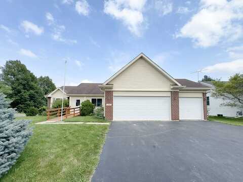 110 Bree Drive, Poplar Grove, IL 61065