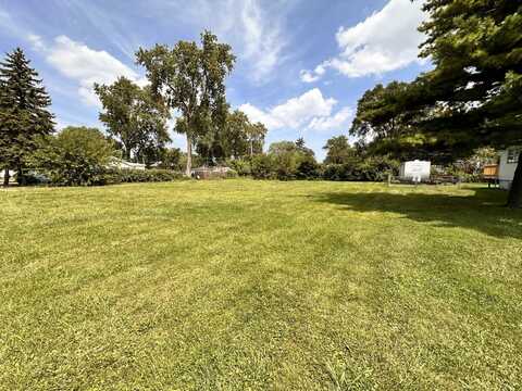 8015 S 85th Avenue, Justice, IL 60458