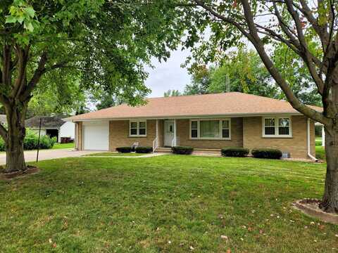 510 Woodlawn Drive, Prophetstown, IL 61277