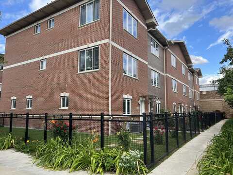 3527 S Parnell Avenue, Chicago, IL 60609