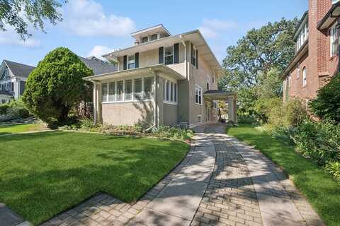 504 Maple Avenue, Wilmette, IL 60091