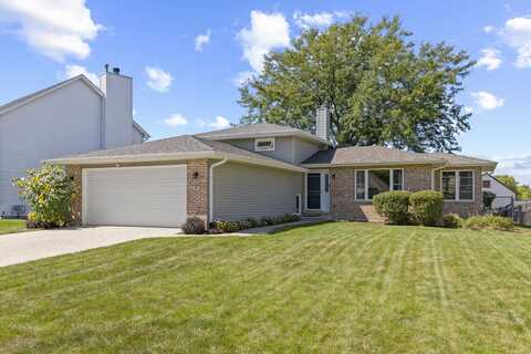 471 E Barberry Circle, Yorkville, IL 60560