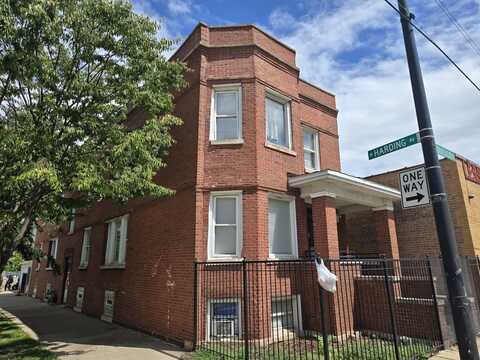 3924 W DIVISION Street, Chicago, IL 60651