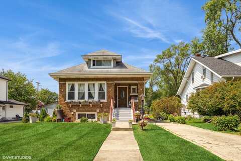 532 S Cornell Avenue, Villa Park, IL 60181