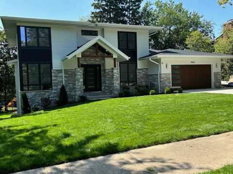 990 Saxony Drive, Highland Park, IL 60035