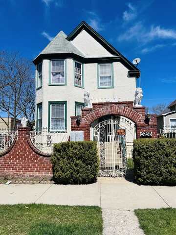 5956 W Byron Street, Chicago, IL 60634