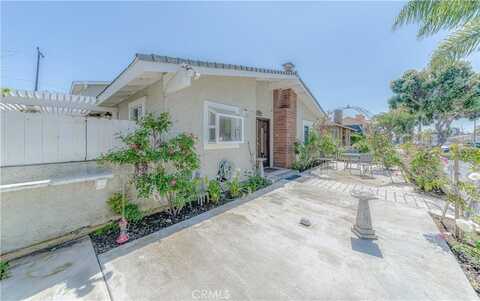 526 17th Street, Huntington Beach, CA 92648