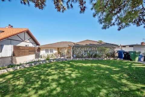 26526 Athena Avenue, Harbor City, CA 90710