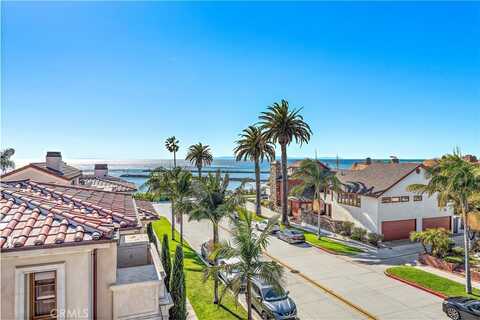 212 Marguerite Avenue, Corona del Mar, CA 92625