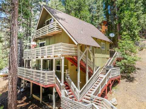 7240 Yosemite Park Way, Yosemite, CA 95389