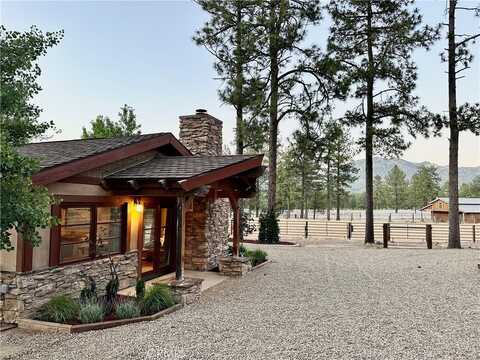 35650 Pyramid Peak Road, Mountain Center, CA 92561