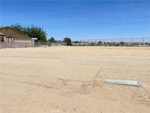 14008 Topmast Drive, Helendale, CA 92342