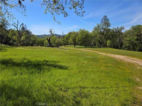 5860 Aluffo Road, Paso Robles, CA 93446