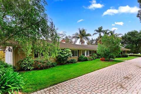 1455 Via Vista, Fallbrook, CA 92028