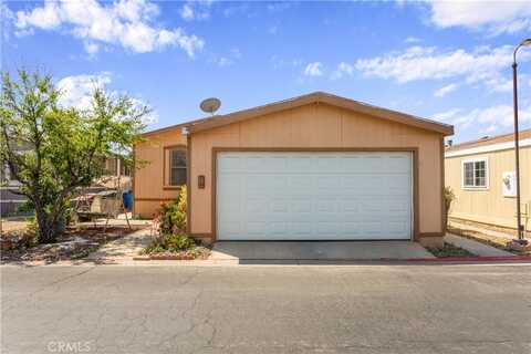 80 E Dawes Street, Perris, CA 92571