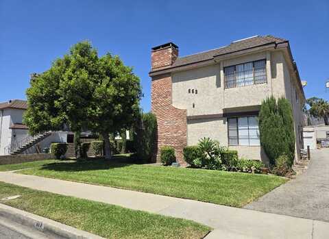 563 E Colorado Avenue, Glendora, CA 91740