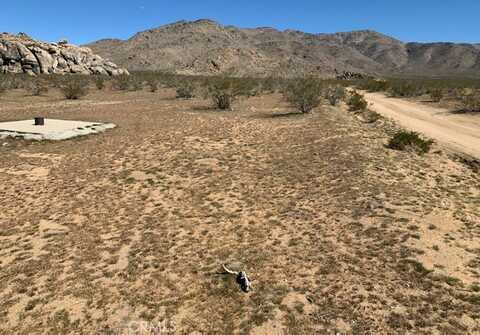 0 Esaws Avenue, Apple Valley, CA 92307