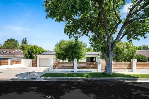 23349 Canzonet Street, Woodland Hills, CA 91367