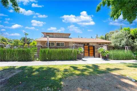 5237 Topanga Canyon Boulevard, Woodland Hills, CA 91364