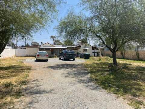 1082 S Santa Fe Street, Hemet, CA 92543