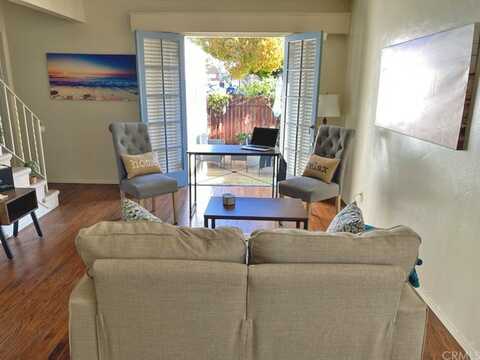 5655 E 2nd Street, Long Beach, CA 90803