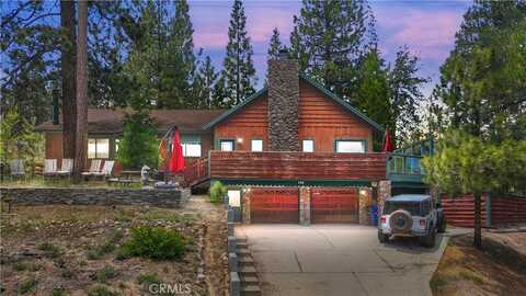 796 Cove Drive, Big Bear Lake, CA 92315