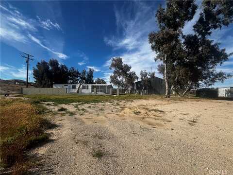 5301 W 39th Street W, Rosamond, CA 93560