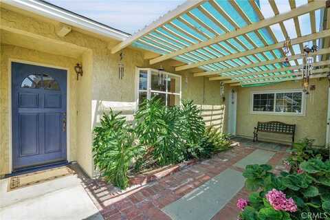 1302 E Carlton Avenue, West Covina, CA 91790