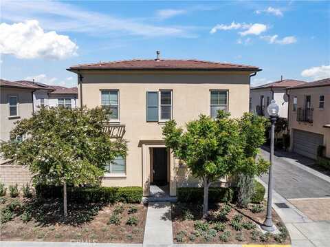 21945 Propello Drive, Saugus, CA 91350