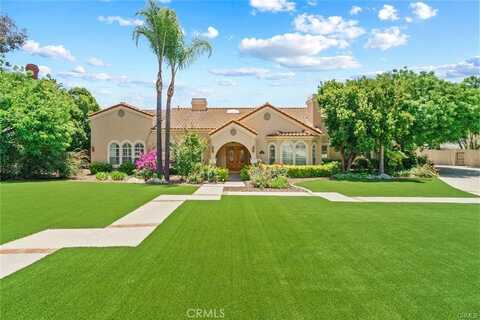 1016 Amarillo Dr, Claremont, CA 91711