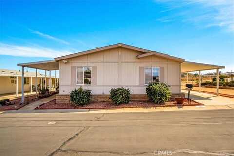 7501 Palm Avenue, Yucca Valley, CA 92284