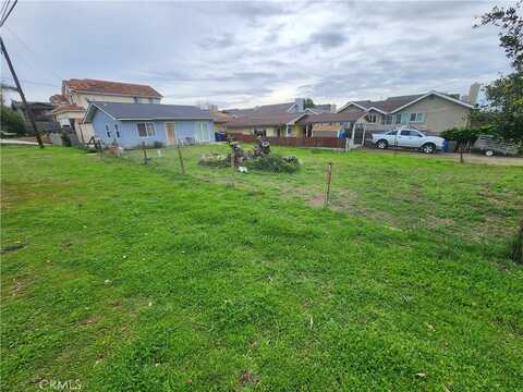 284 N 14th Street, Grover Beach, CA 93433