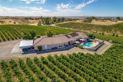 6172 Hawk Ridge Place, Paso Robles, CA 93446