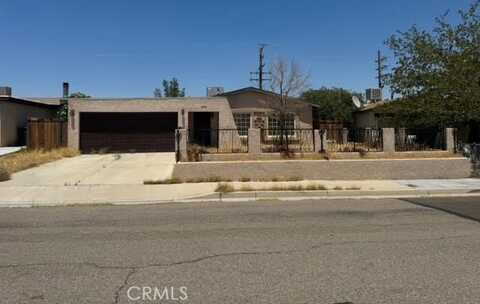 1013 Glacier Drive, Barstow, CA 92311