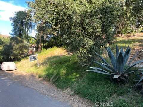 4264 Rosario Road, Woodland Hills, CA 91364