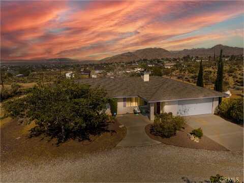 7021 Saddleback Road, Joshua Tree, CA 92252