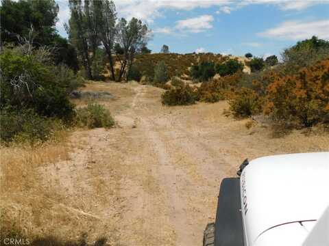 9890 Huer Huero Road, Creston, CA 93432