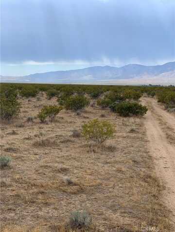 0 Maverick St, Mojave, CA 93501