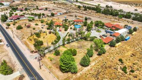 5843 Arrowhead Lake Road, Hesperia, CA 92345